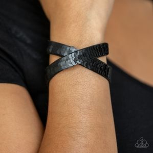 Paparazzi wrap bracelet